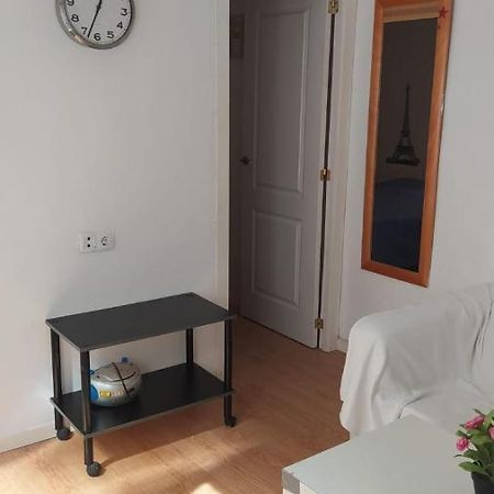 Apartamento En C. Maria Luisa 2 Dormitorios Madrid Luaran gambar